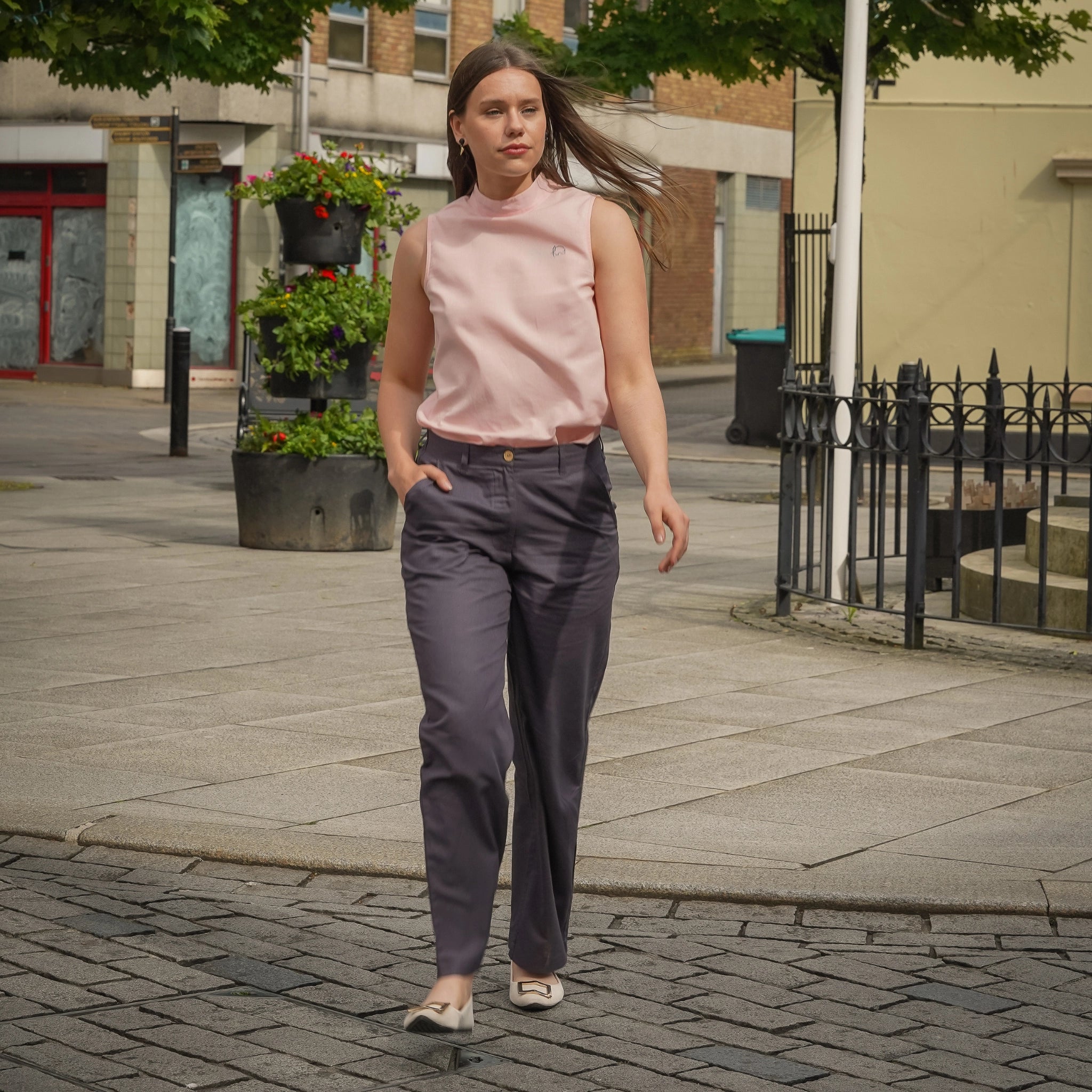 Sustainable Grey Trousers for Women